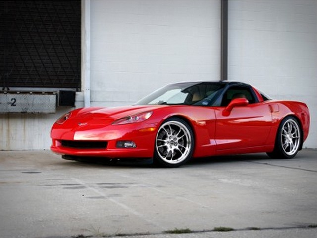 CORVETTE C6 COUPE 2004-2013